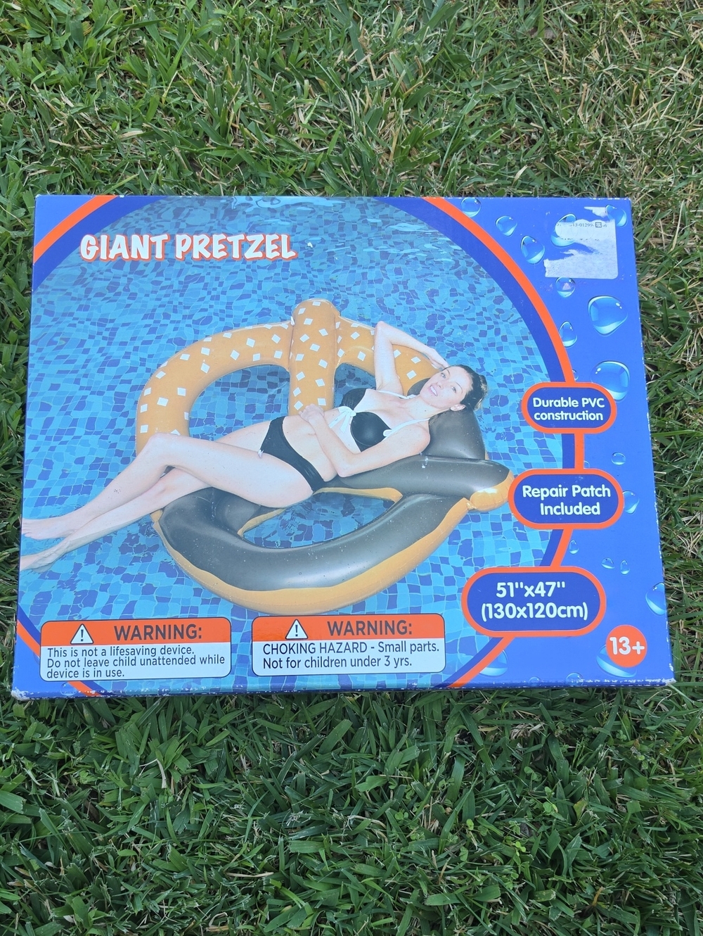 Giant Pretzel Pool Float - Gold & Black New In Box